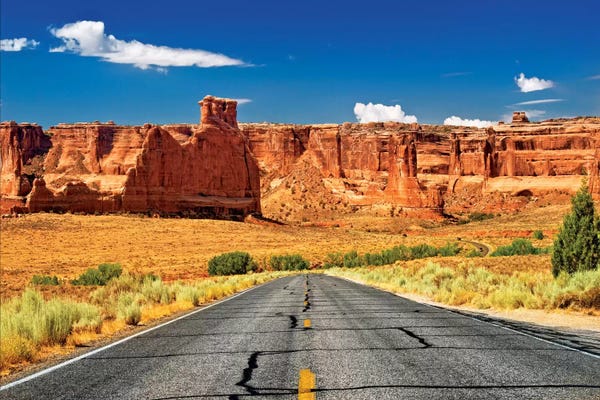 Utah: Scenic Drive by Philippe Hugonnard