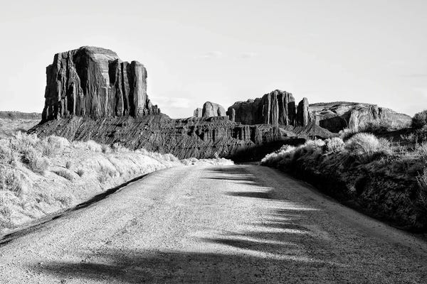 Monument Valley Navajo Tribal Park V