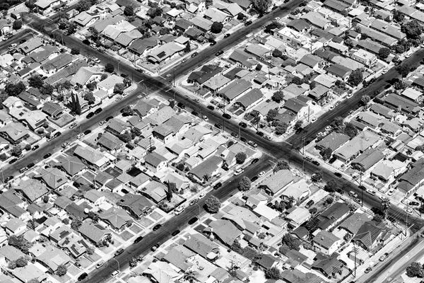 Los Angeles: L.A Crossroads by Philippe Hugonnard