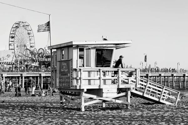 Pacific Park Lifeguard Tower