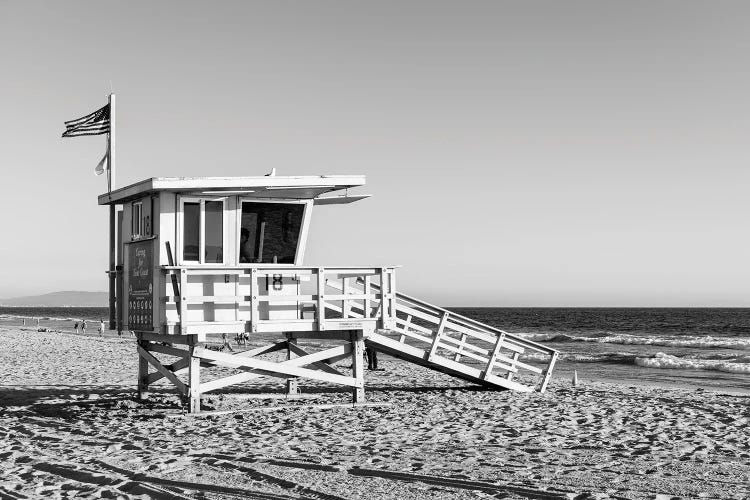 Black California Series - Santa Monica Lifeguard Tower