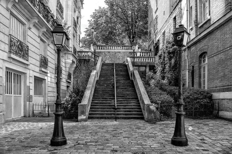 Black Montmartre Series - Between Two Lamps