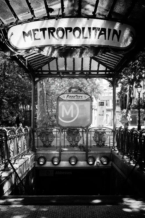 Black Montmartre Series - Montmartre Metro