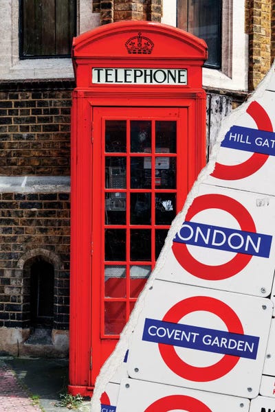 England: London Booth by Philippe Hugonnard