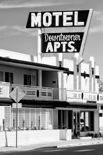 Nevada: Vegas Motel Downtowner by Philippe Hugonnard