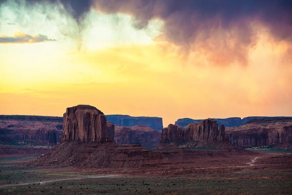 Valleys: American West - Magnificent Monument Valley by Philippe Hugonnard