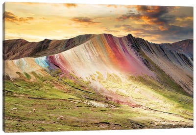 Palcoyo Mountain At Sunset Canvas Art Print