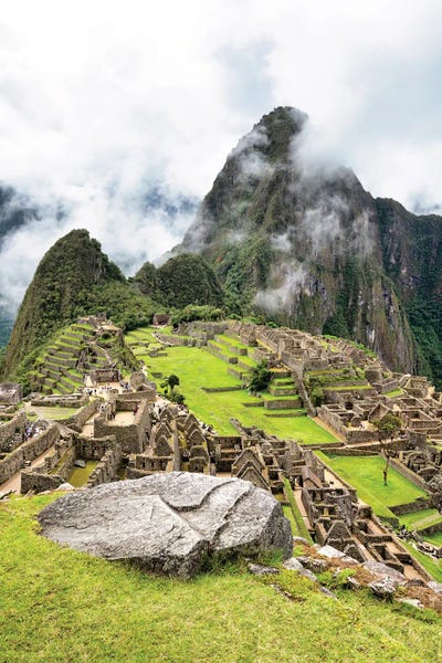 Wonders Of The World: Mysterious Machu Picchu by Philippe Hugonnard