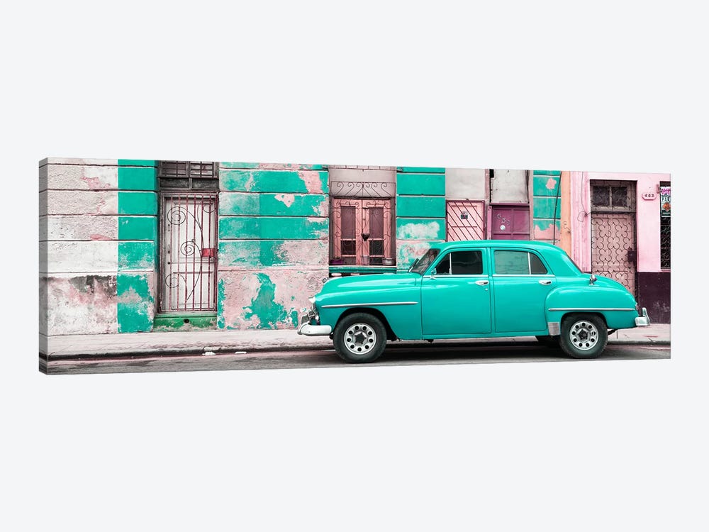 Turquoise Vintage American Car in Havana 1-piece Canvas Wall Art