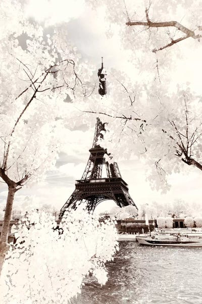 Paris Photography: Majesty Eiffel by Philippe Hugonnard