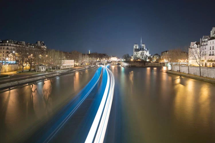 Notre Dame De Paris