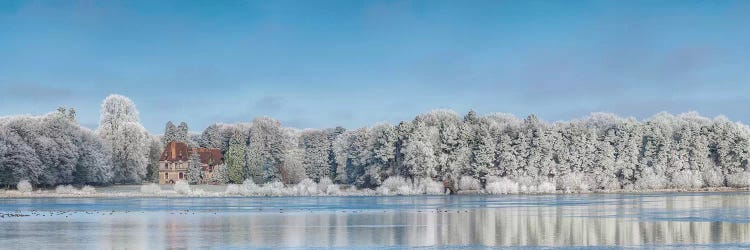 Panoramic Winter Lake