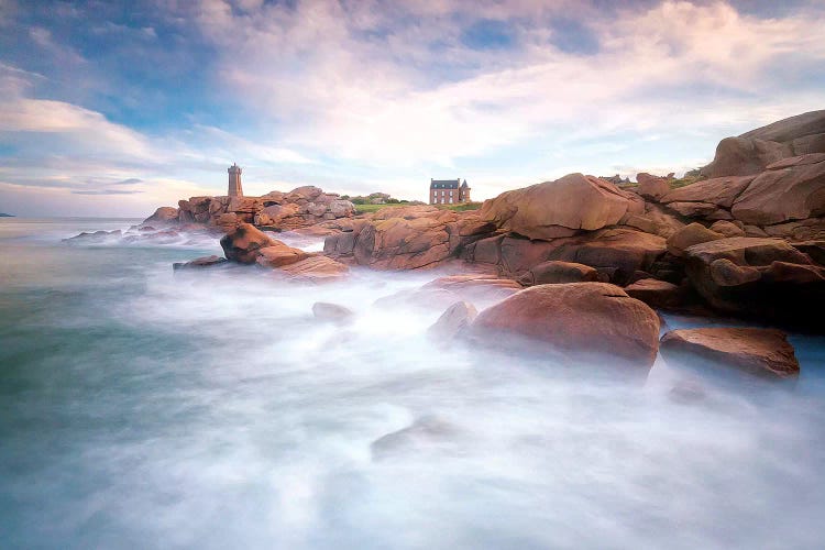 Ploumanac'H Sea Shore In Bretagne