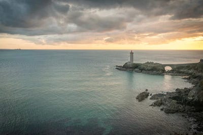 Guardian Of The Ocean by Philippe Manguin canvas print