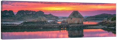 Pink Sunset In Brittany Canvas Art Print - Philippe Manguin