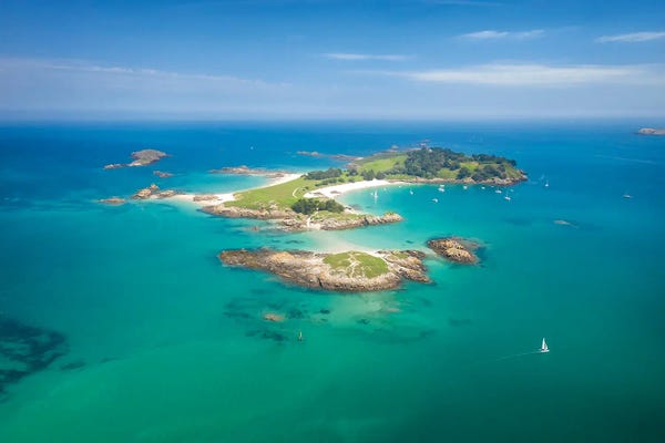 Islands: The Paradise by Philippe Manguin