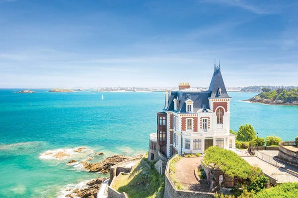 Islands: The House Above The Sea by Philippe Manguin