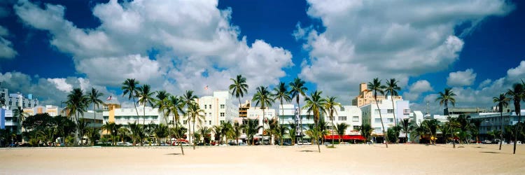 Hotels on the beach, Art Deco Hotels, Ocean Drive, Miami Beach, Florida, USA