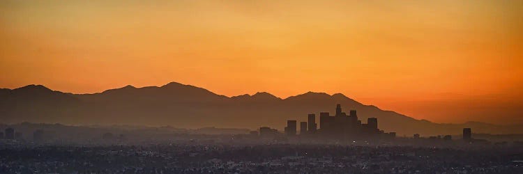 Mountain range at dusk, San Gabriel Mountains, Los Angeles, California, USA