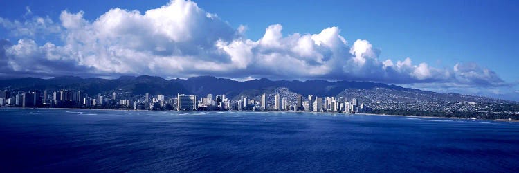 City at the waterfront, Waikiki, Honolulu, Oahu, Hawaii, USA