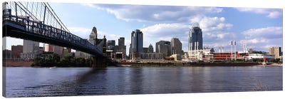 Bridge across the Ohio River, Cincinnati, Hamilton County, Ohio, USA Canvas Art Print - Cincinnati Art