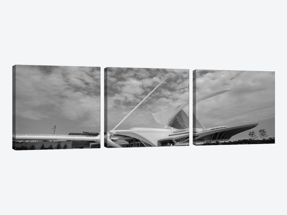 Milwaukee Art Museum In B&W, Milwaukee, Wisconsin, USA by Panoramic Images 3-piece Canvas Wall Art