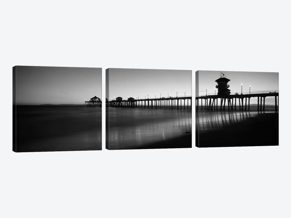 Pier in the sea, Huntington Beach Pier, Huntington Beach, Orange County, California, USA by Panoramic Images 3-piece Art Print