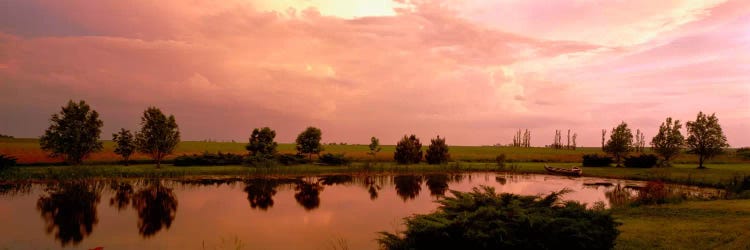 Country pond IL USA