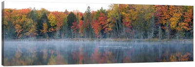 Lake Hiawatha, Alger County, Upper Peninsula, Michigan, USA Canvas Art Print - Scenic Fall