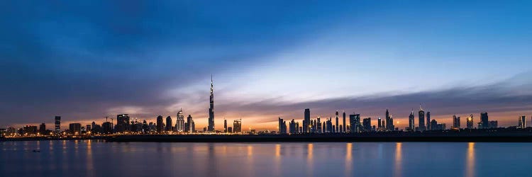 Downtown Skyline At Sunset, Dubai, United Arab Emirates