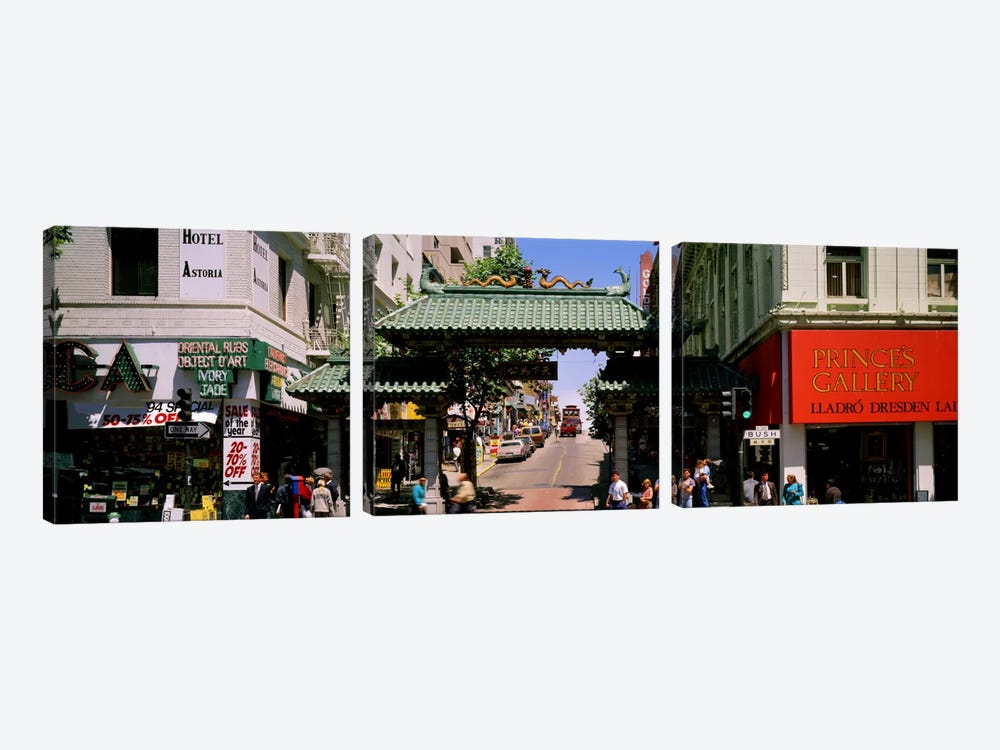 USA, California, San Francisco, Chinatown, Tourists in the market by Panoramic Images 3-piece Canvas Wall Art