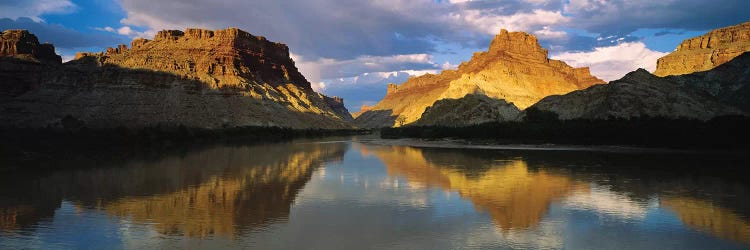 Reflection Of Cliffs In River, Canyonlands National Park, Colorado River, Utah, USA