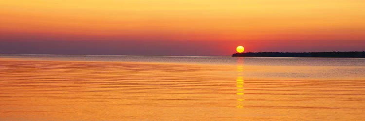 Sunset Over Lake Superior, Apostle Islands National Lakeshore, Wisconsin, USA