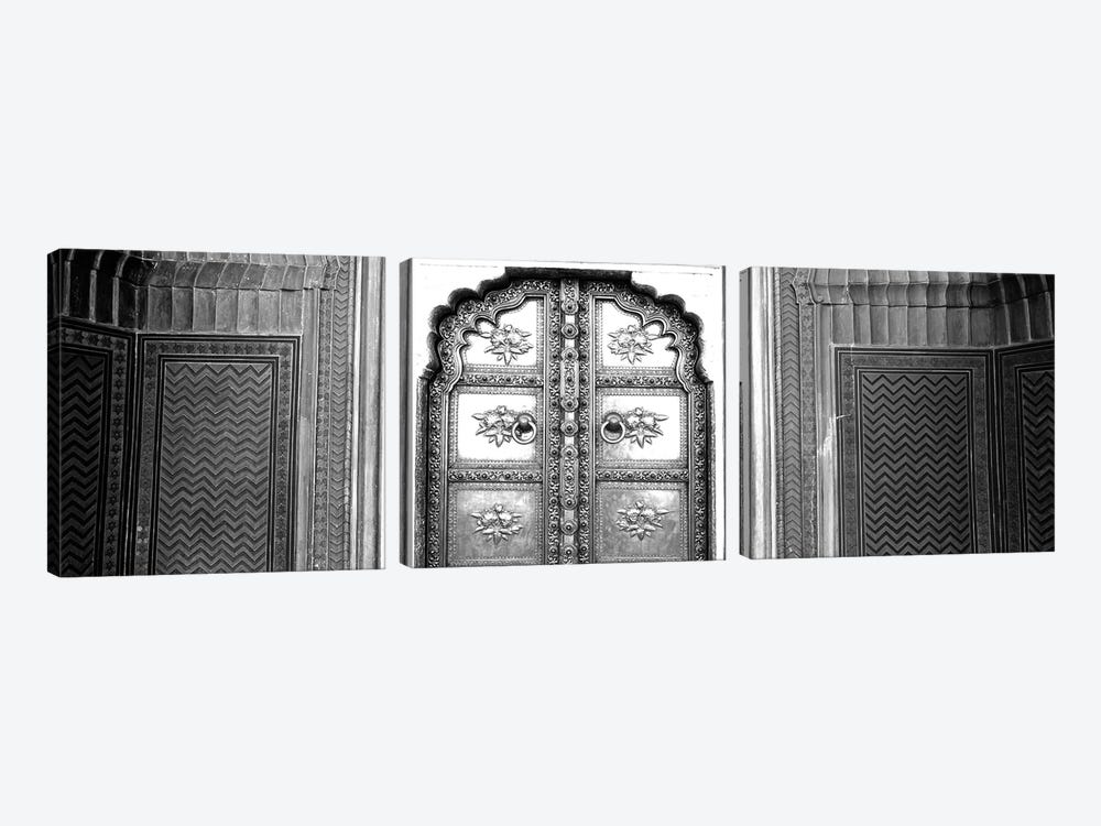 Close-Up Of A Closed Door Of A Palace, Jaipur City Palace, Jaipur, Rajasthan, India by Panoramic Images 3-piece Canvas Artwork