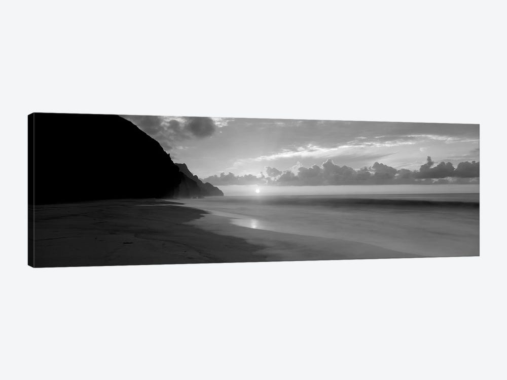 Kalalau Beach Sunset, Na Pali Coast, Hawaii, USA by Panoramic Images 1-piece Canvas Print