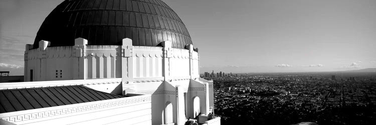 Observatory With Cityscape In The Background, Griffith Park Observatory, Los Angeles, California, USA