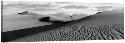 Sand Dunes In A Desert, Great Sand Dunes National Park, Colorado, USA Canvas Art Print