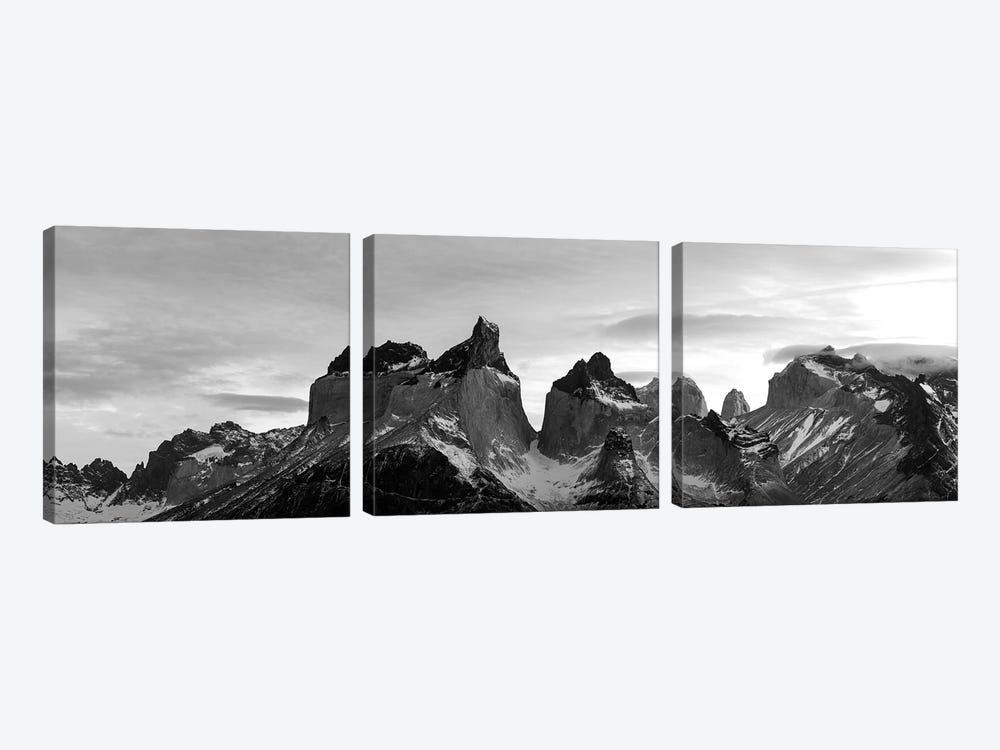 Snowcapped Mountain Range, Paine Massif, Torres Del Paine National Park, Magallanes Region, Patagonia, Chile by Panoramic Images 3-piece Canvas Art