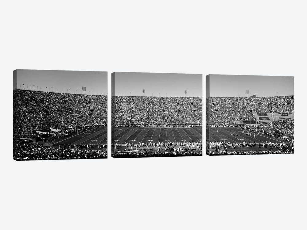 View Of A Football Stadium Full Of Spectators, Los Angeles Memorial Coliseum, City Of Los Angeles, California, USA by Panoramic Images 3-piece Canvas Art
