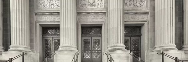 Entrance to the university building, University of Minnesota, Upper Midwest, Minneapolis, Hennepin County, Minnesota, USA