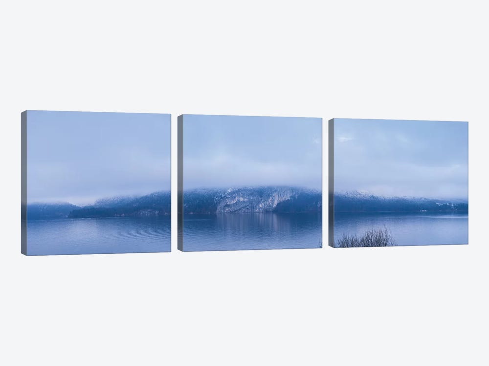 Lake in winter, Wolfgangsee Lake, Gilgen, St, Salzburgerland, Austria by Panoramic Images 3-piece Art Print