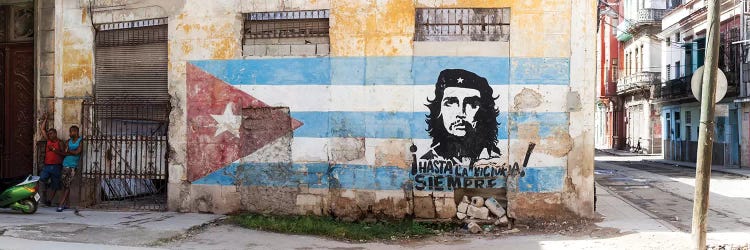 Wall Mural Of Che Guevara On The Cuban Flag, Havana, Cuba