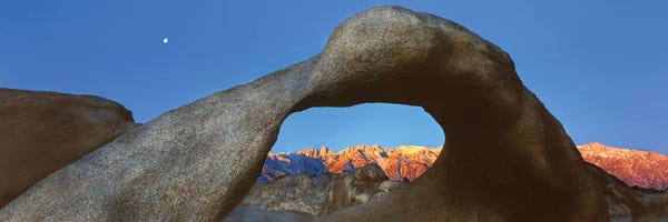 Sierra Nevada: Natural rock formations, Alabama Hills Natural Arch, Mobius Arch, Movie Road, Lone Pine, California, USA by Panoramic Images