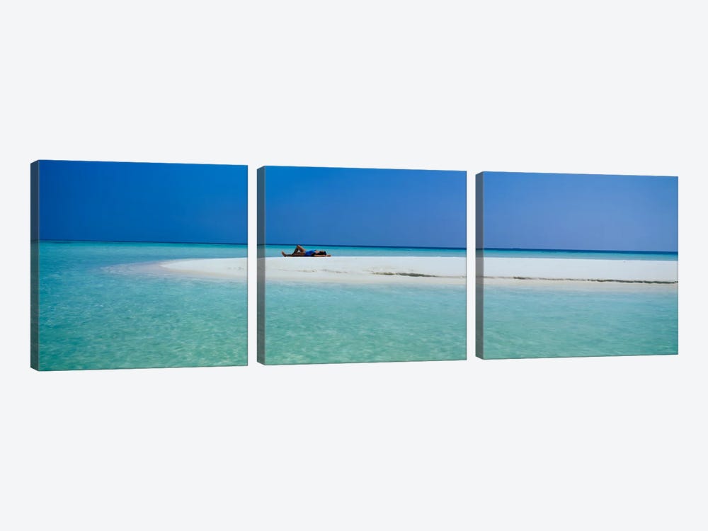 Indian Ocean Maldives by Panoramic Images 3-piece Canvas Art Print