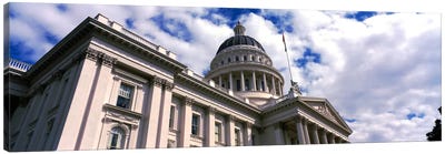 USA, California, Sacramento, Low angle view of State Capitol Building Canvas Art Print - Sacramento Art