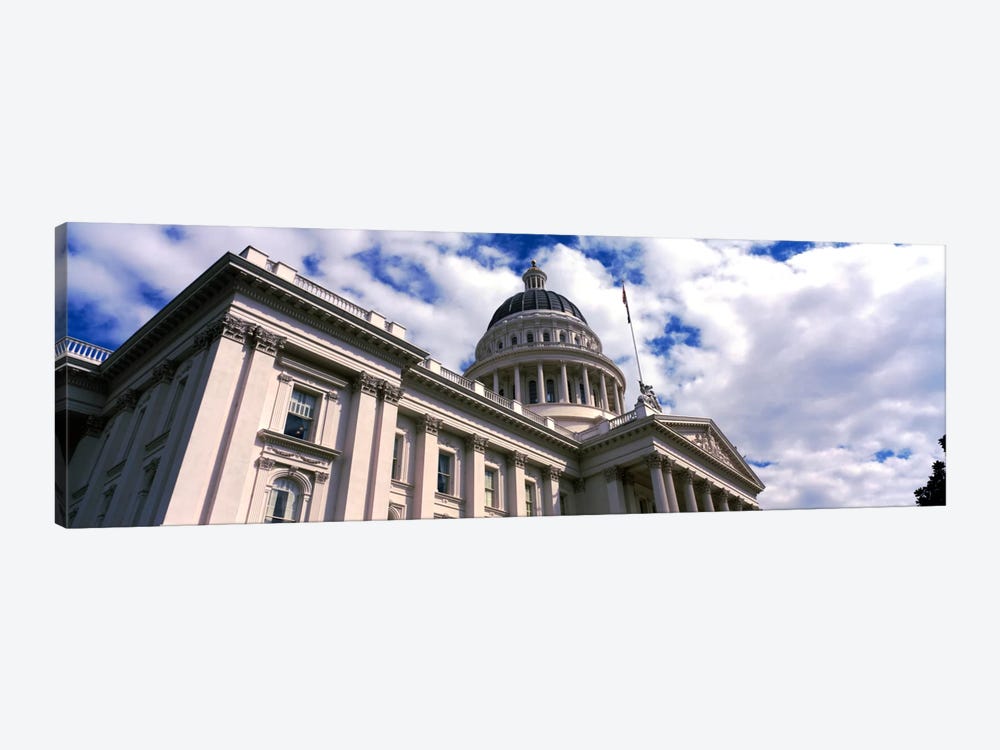 USA, California, Sacramento, Low angle view of State Capitol Building by Panoramic Images 1-piece Canvas Wall Art