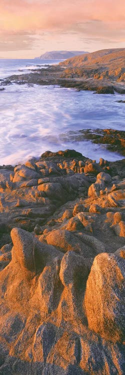 View of rocky coastline and sea, Cerritos, Baja California Sur, Mexico