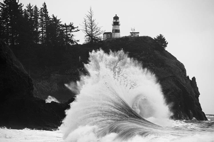 Wave crashing over coast, Cape Disappointment, Oregon, USA