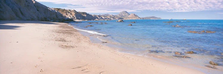 Sandy Beach Between Cabo Pulmo And Playa Los Arbolitos, Cabo Pulmo National Park, Baja California Sur, Mexico