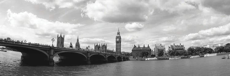 Big Ben And Houses Of Parliament Viewed From The Other Side Of Thames River, City Of Westminster, London, England